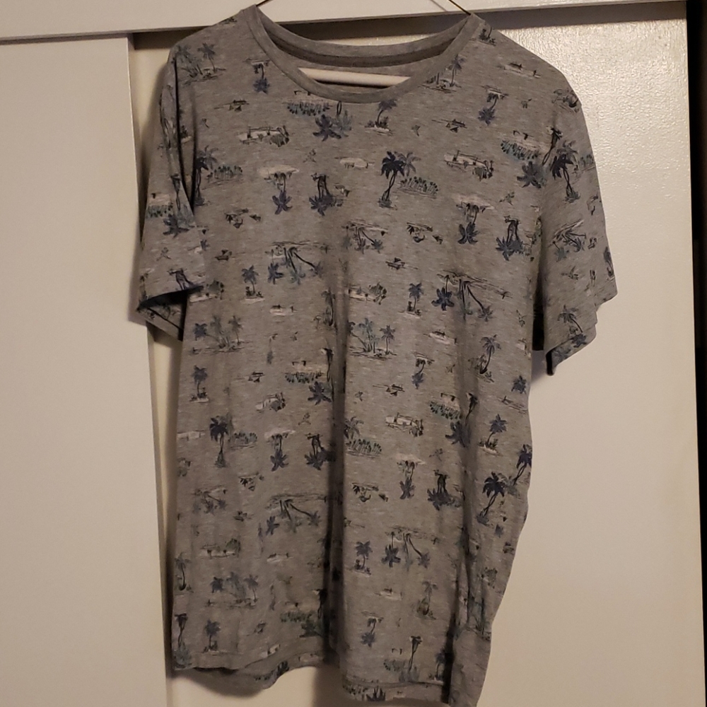 Old Navy Pattern T-shirt